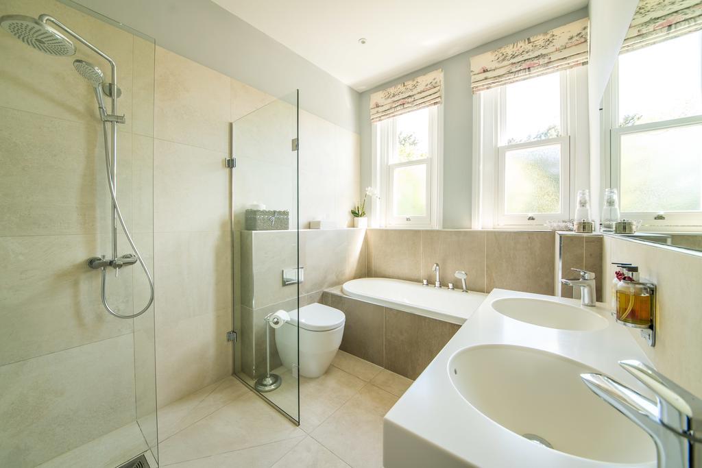 The Firs Bed & Breakfast Bath Exterior photo